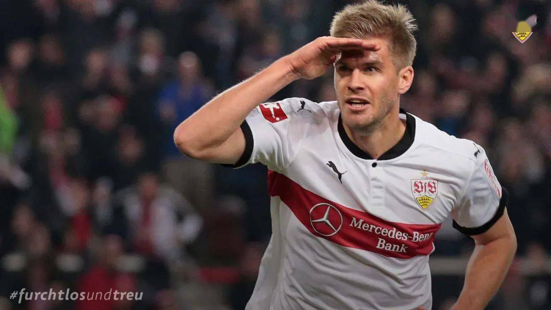 关于转折点！斯图加特战术微调；德甲国际比赛日攻防权衡；赛场秩序良好；医务组通报恢复的信息